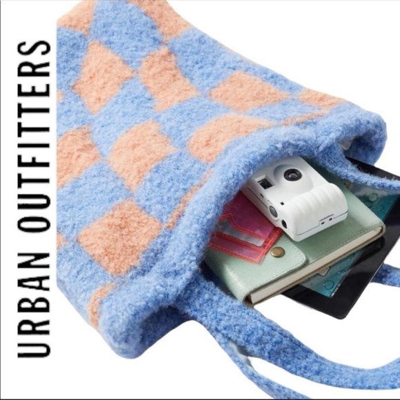 COPY - New! Urban Outfitters Emy knit tote bag NWT - Picture 5 of 5